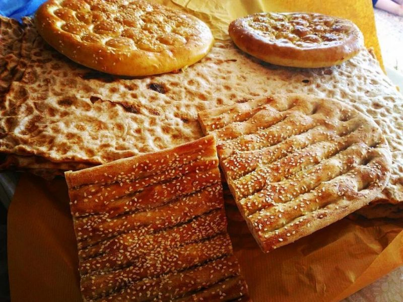 benefits of eating breakfast,تصویری از انواع نان